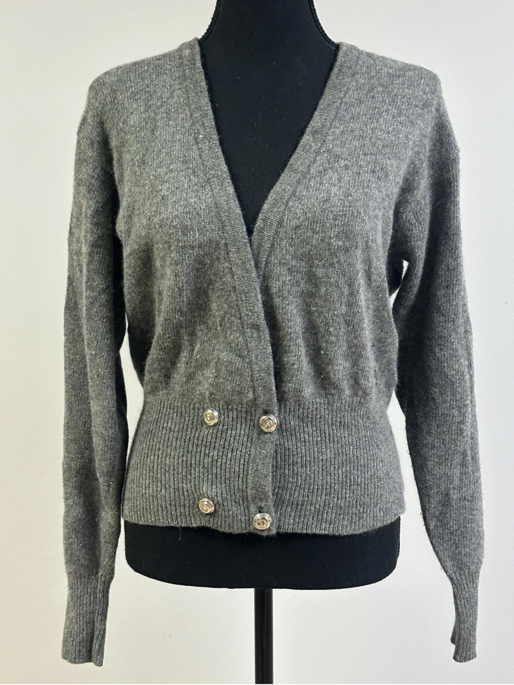 Vtg David Hollis Gray 70%lambswool 20%Angora Cable Rib Knit Cardigan Size S